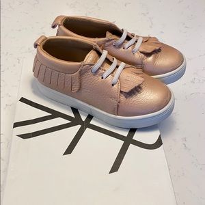 Freshly Picked Sneaker Mocc in Rose Gold 🌹